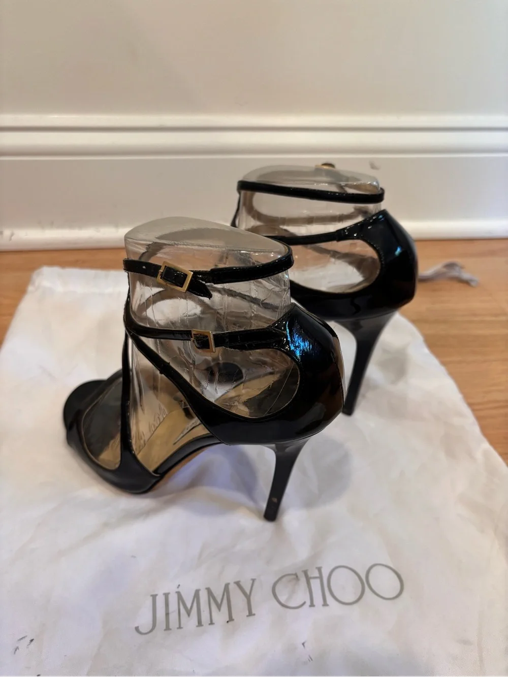 Jimmy Choo 